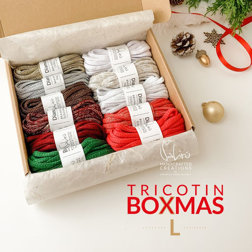 BoxMas L edizione natalizia, mini corde per progetti di tricotin e décor invernale.