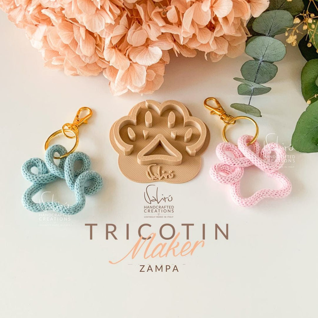 schema tricotin facile per creare portachiavi zampa di cane e gatto
