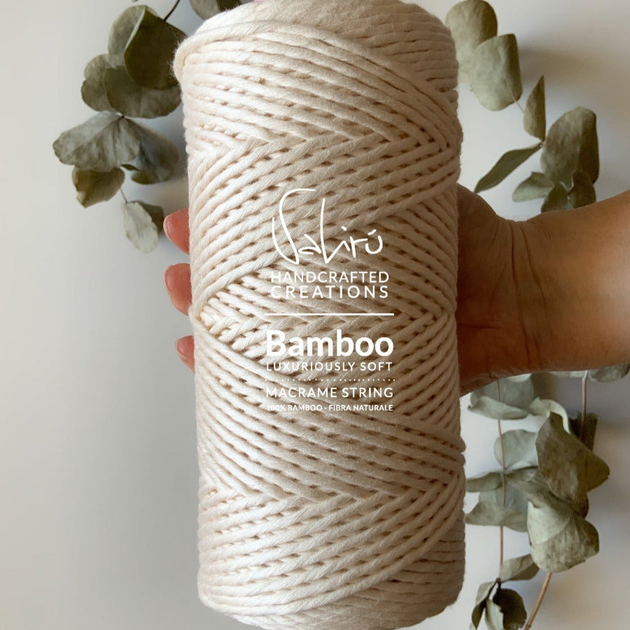 filato super soffice in bamboo, setoso al tatto e super liscio
